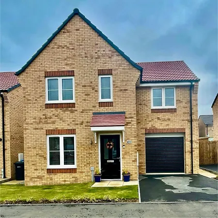 Amersham House - Sleeps 6, Pets Free *